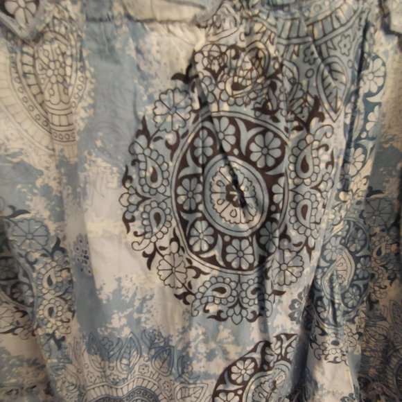 Multi Pattern Skirt - Picture 2 of 8